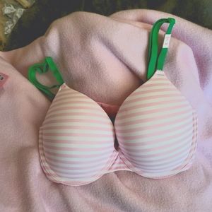 NWT pink bra